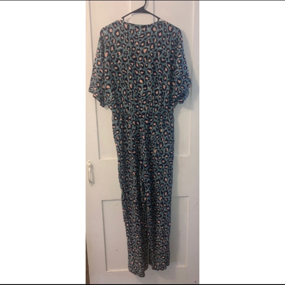 Cheetah Pantsuit W/ pockets! - Picture 2 of 4